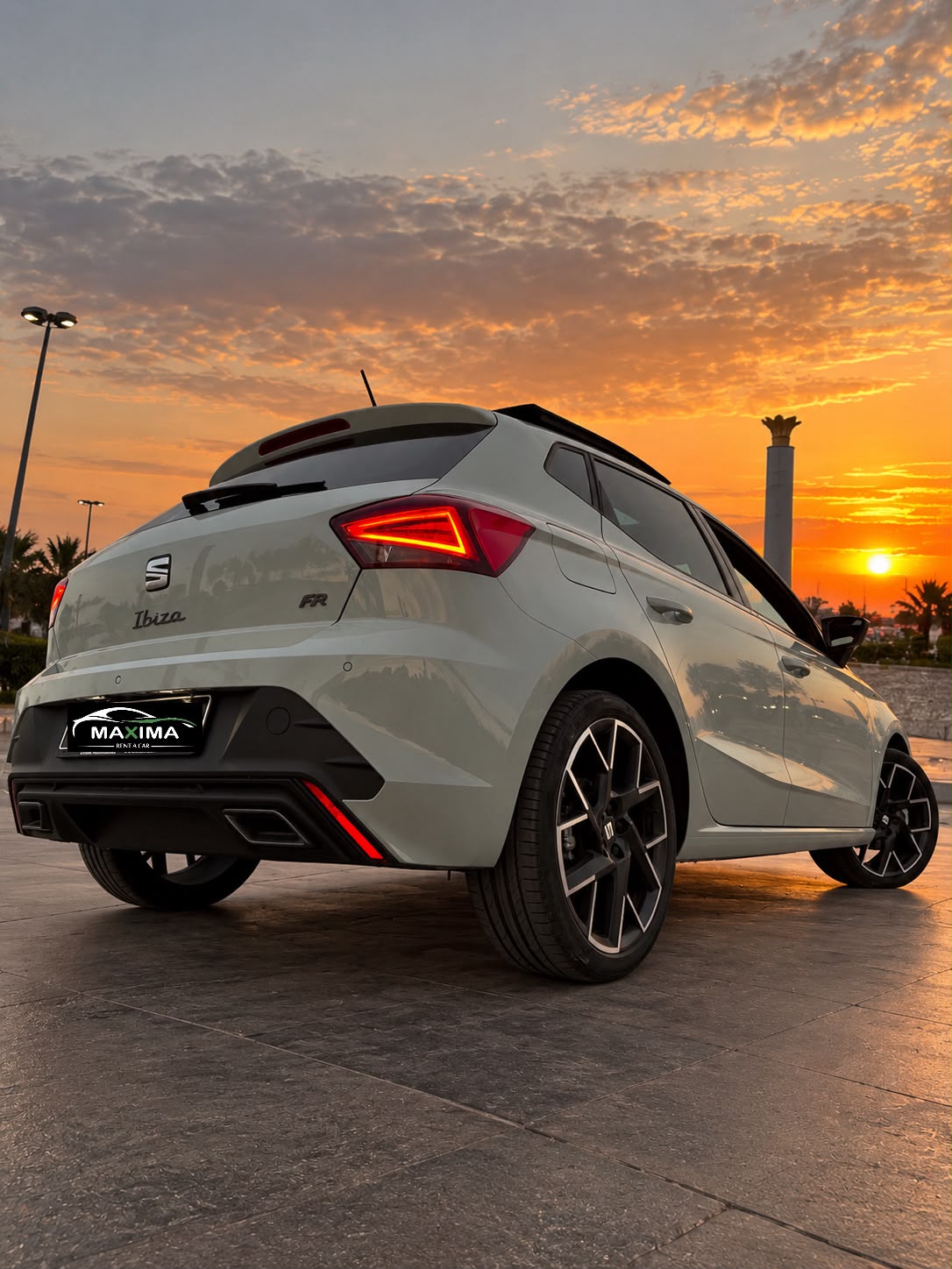 Seat Ibiza FR en location chez Maxima Rent Car Tunis