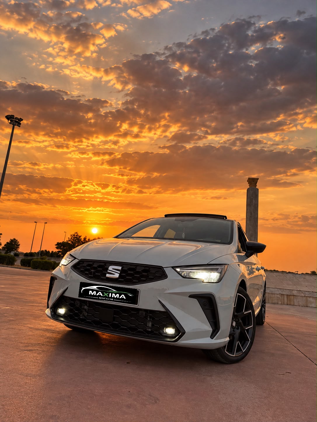 Seat Ibiza FR en location chez Maxima Rent Car Tunis